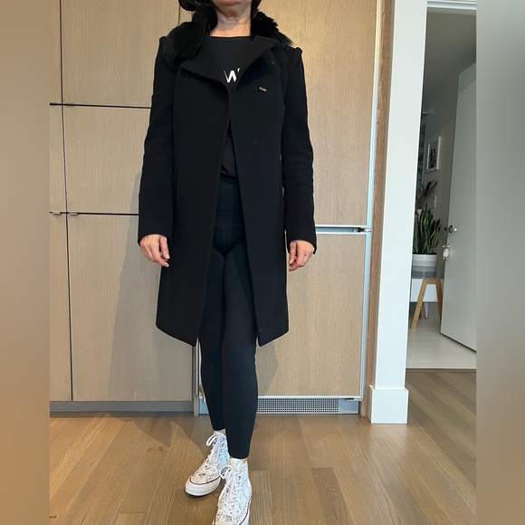 Plein Sud Black Trench Coat with removable Fur Collar - Picture 15 of 16